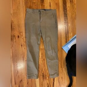 Banana republic slim fit men’s khaki